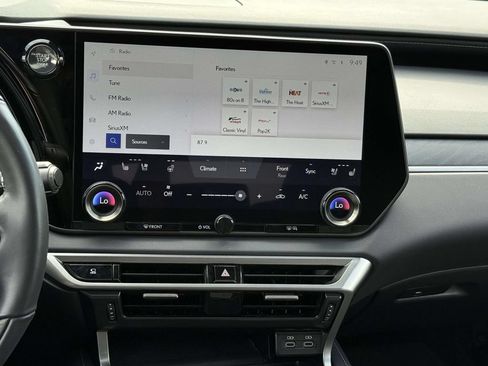 Used 2024 Lexus RX 350 Premium w/ Convenience Package AWD/4WD image 10