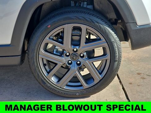 New 2026 Jeep Compass Latitude AWD/4WD image 34