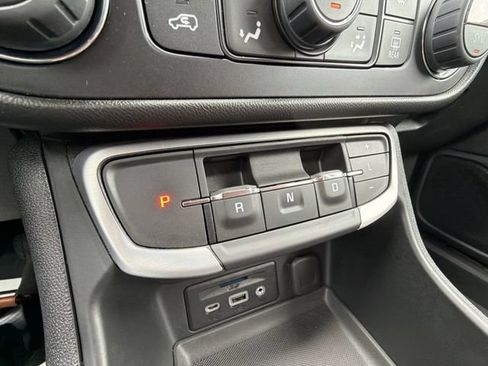 Used 2022 GMC Terrain SLT w/ Tech Package AWD/4WD image 20