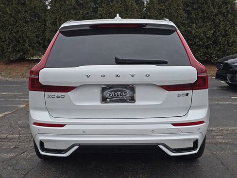 New 2026 Volvo XC60 B5 Plus w/ Climate Package AWD/4WD image 4