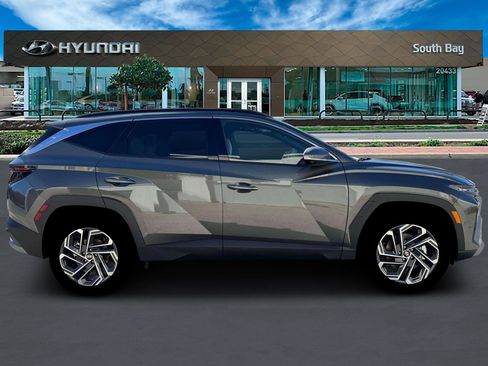 New 2026 Hyundai Tucson Limited image 9