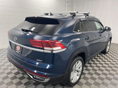 Used 2021 Volkswagen Atlas Cross Sport SE image 5