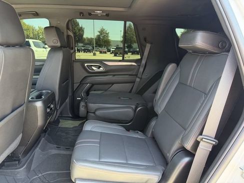 Used 2024 Chevrolet Tahoe RST w/ Luxury Package RWD image 29