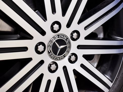 Certified 2025 Mercedes-Benz GLE 450e 4MATIC image 15