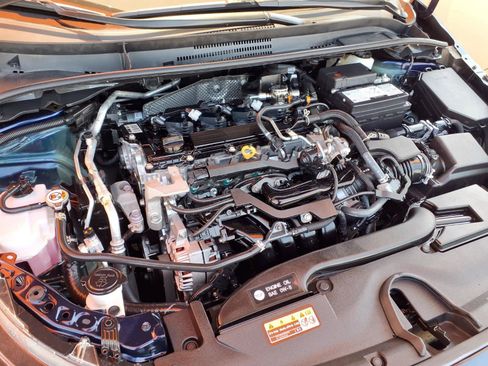Used 2025 Toyota Corolla LE FWD image 25
