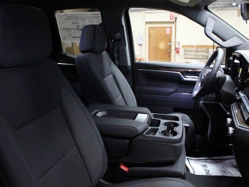 New 2026 GMC Sierra 1500 Elevation image 10