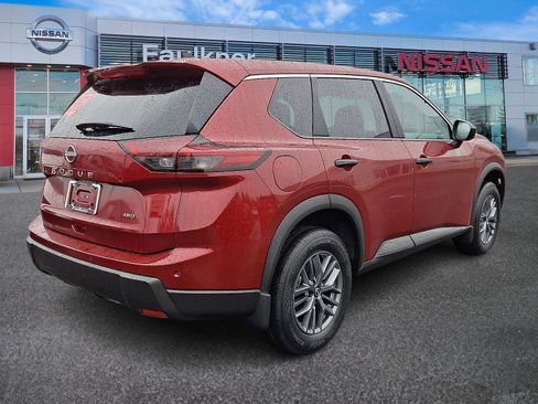 Certified 2025 Nissan Rogue S image 6