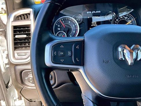 Used 2024 RAM 2500 Big Horn image 19