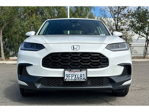 Certified 2023 Honda HR-V LX image 9