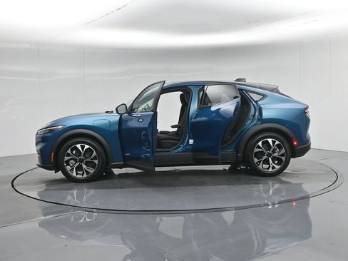 New 2026 Ford Mustang Mach-E Select RWD image 4