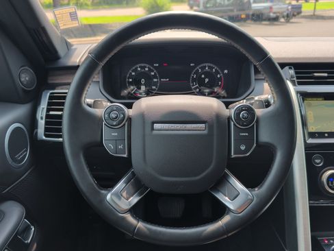 Used 2018 Land Rover Discovery HSE Luxury AWD/4WD image 26