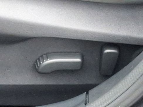 Certified 2025 Subaru Legacy Limited image 25