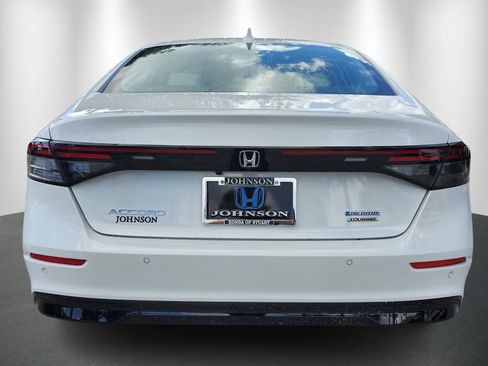 New 2026 Honda Accord Touring image 5