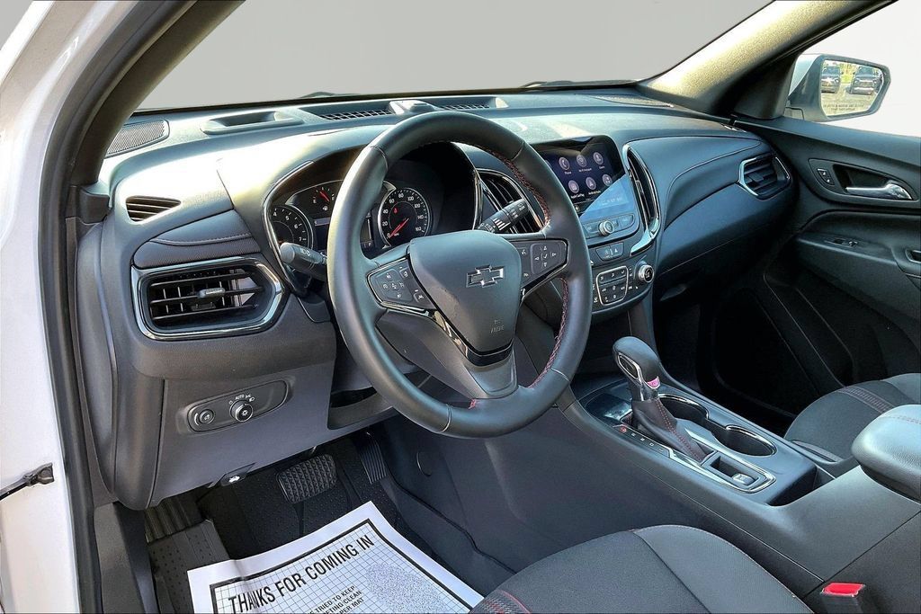 Used 2024 Chevrolet Equinox RS FWD image 19