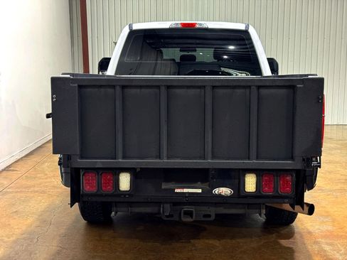 Used 2019 Ford F250 XL w/ Power Equipment Group image 4