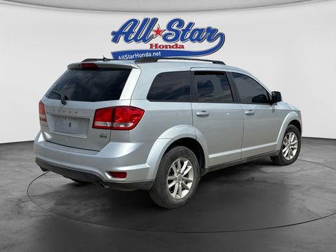 Used 2013 Dodge Journey SXT w/ Flexible Seating Group FWD image 5