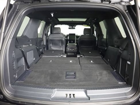 Used 2023 Ford Expedition Platinum AWD/4WD image 66