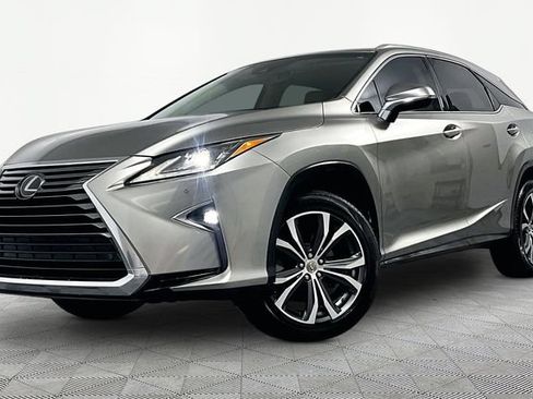 Used 2017 Lexus RX 350 FWD w/ Premium Package image 2