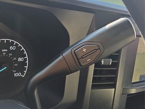 Used 2023 Ford F250 XL w/ XL Chrome Package image 29