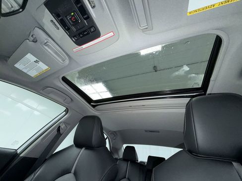 Certified 2022 Toyota Camry XSE w/ Navigation Upgrade Package image 23