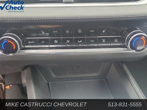 Used 2025 Chevrolet Equinox LT w/ Convenience Package II FWD image 18