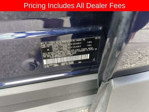 Used 2025 Toyota RAV4 XLE AWD/4WD image 36