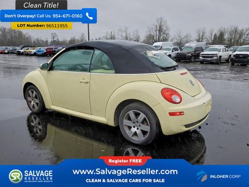 Used 2006 Volkswagen Beetle image 3
