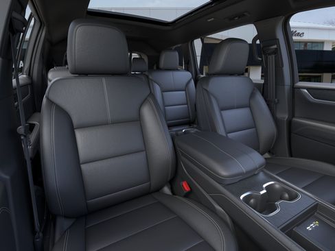 New 2026 GMC Acadia Elevation w/ Black Edition FWD image 18