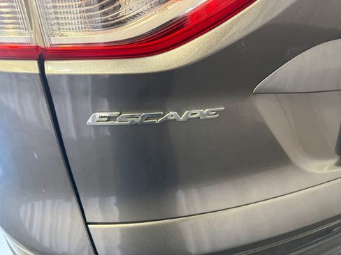 Used 2013 Ford Escape S FWD image 11