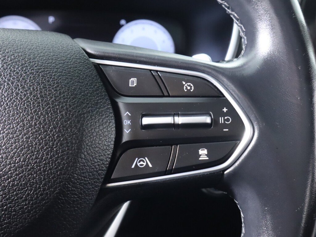 Used 2021 Hyundai Santa Fe SEL w/ Convenience + Premium Package FWD image 14