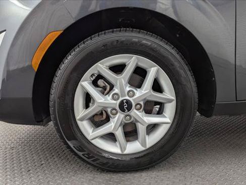 Used 2023 Kia Soul LX w/ Option Group 015 FWD image 29