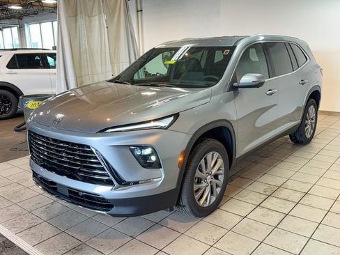 New 2026 Buick Enclave Preferred w/ Power Package image 10