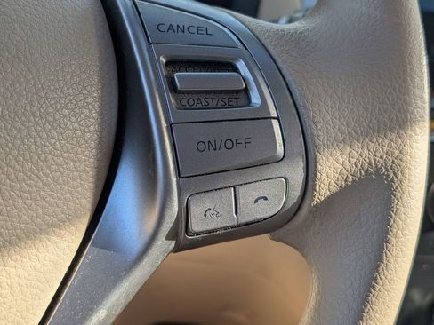 Used 2014 Nissan Altima 2.5 S w/ Sport Value Package image 26