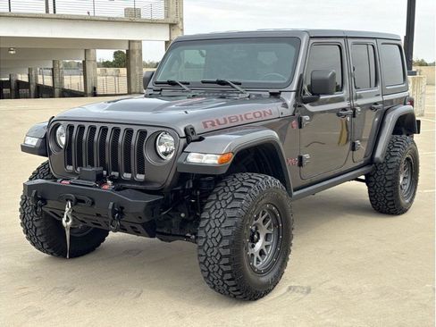 Used 2021 Jeep Wrangler Unlimited Rubicon AWD/4WD image 3