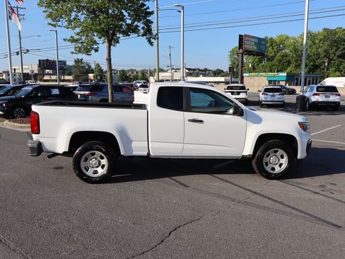 Used 2021 Chevrolet Colorado W/T w/ WT Convenience Package RWD image 11