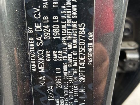 Used 2025 Kia K4 FWD image 3