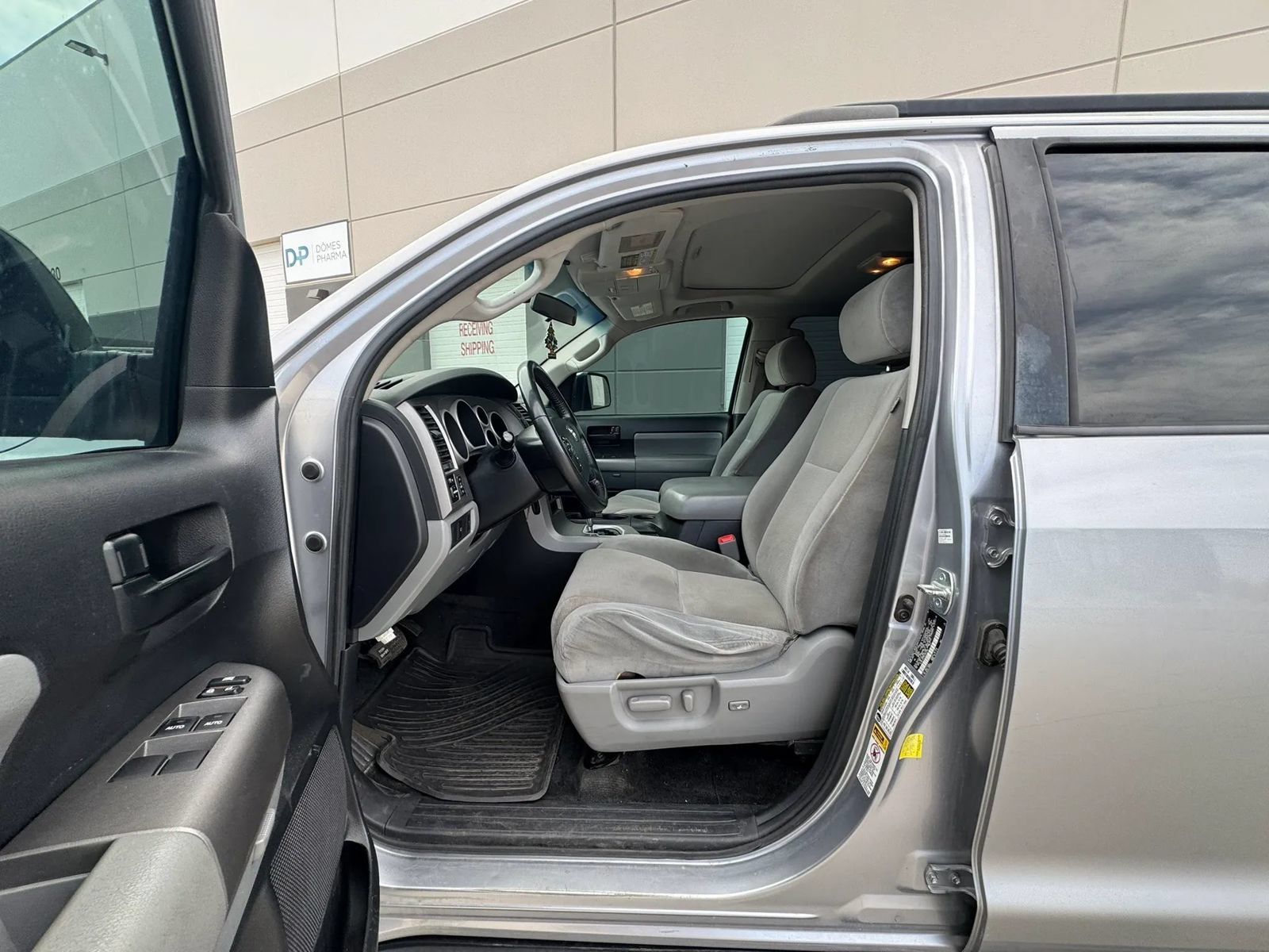 Used 2012 Toyota Sequoia SR5 AWD/4WD image 11