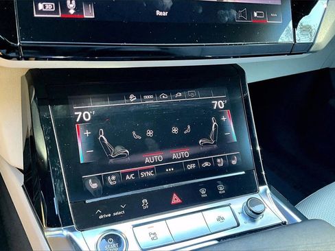 Certified 2024 Audi Q8 e-tron Premium Plus image 16