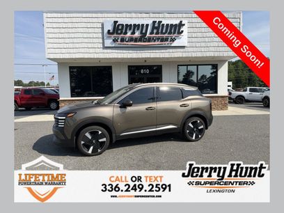 Used 2025 Nissan Kicks SR