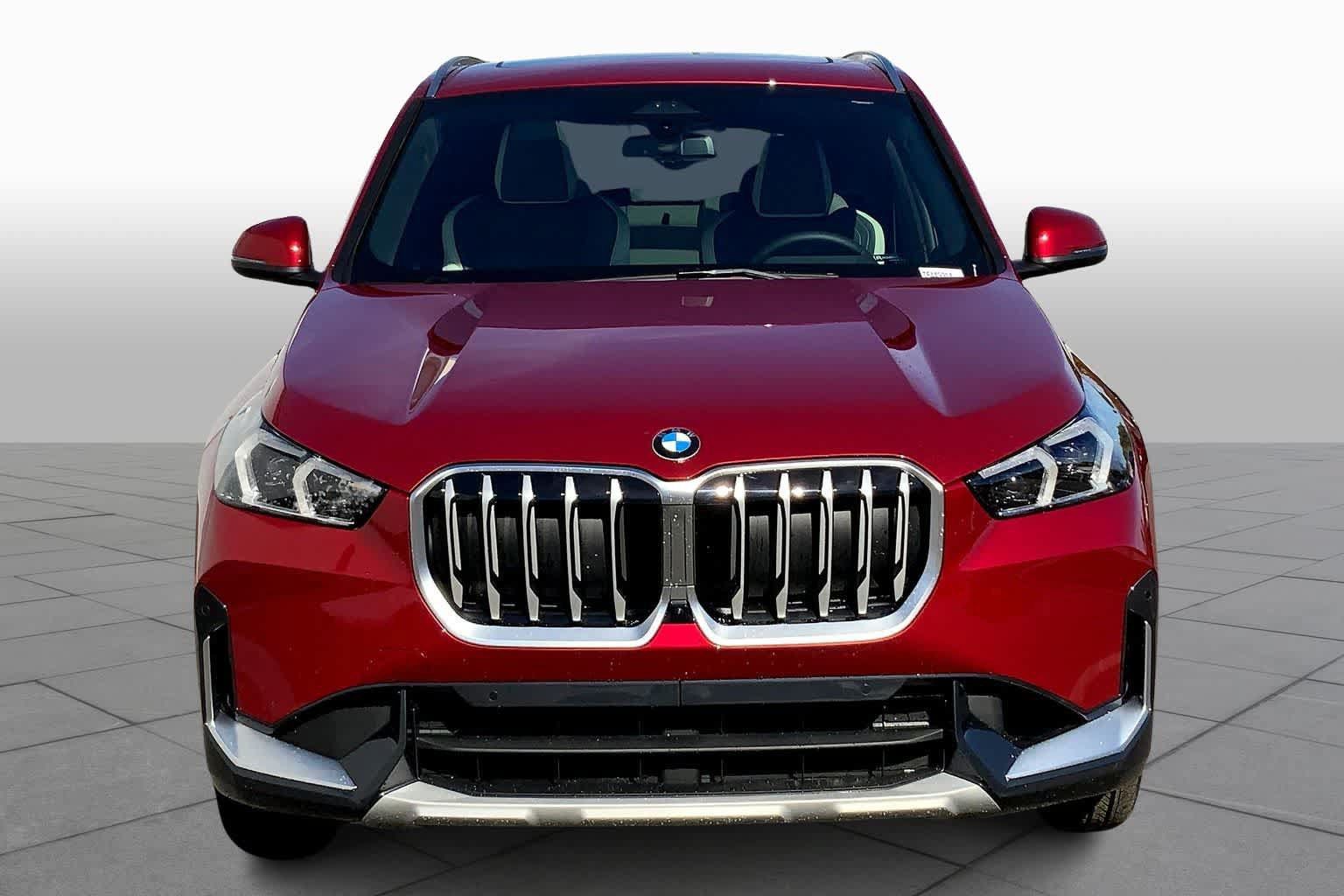New 2026 BMW X1 xDrive28i w/ Technology Package AWD/4WD image 3