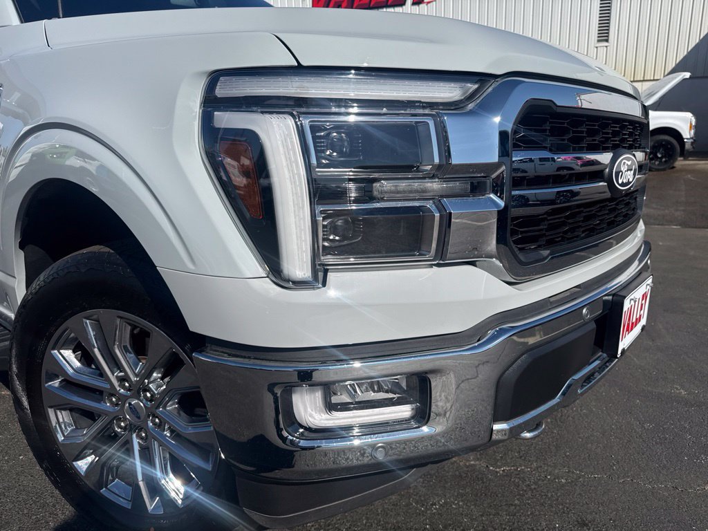 Used 2024 Ford F150 Lariat w/ Equipment Group 502A High AWD/4WD image 14