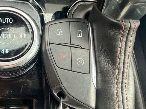 Certified 2023 GMC Canyon AT4 w/ AT4 Premium Package AWD/4WD image 44