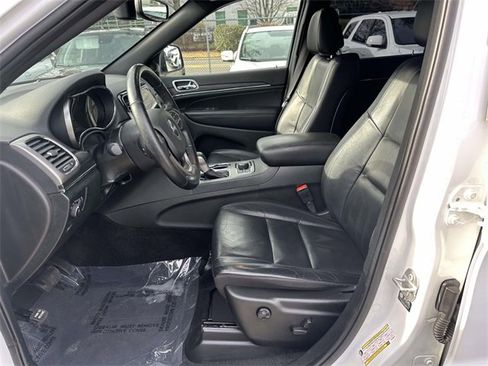 Certified 2022 Jeep Grand Cherokee Limited image 15