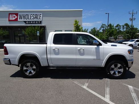 Used 2020 RAM 1500 Laramie AWD/4WD image 3