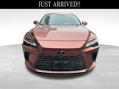 Used 2024 Lexus RX 350 Premium Plus image 2