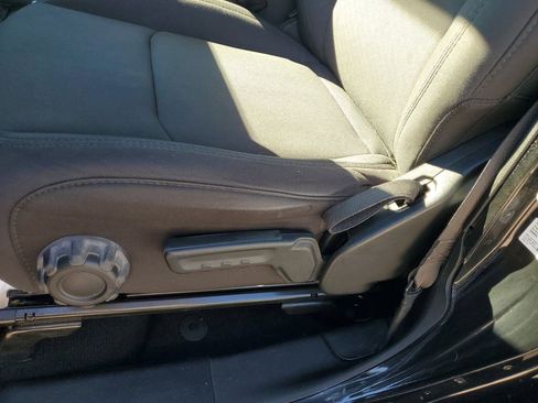 Used 2022 Jeep Wrangler Unlimited Sport w/ Xtreme Recon 35" Tire Package image 23