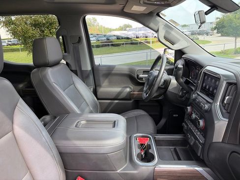 Used 2020 Chevrolet Silverado 1500 RST AWD/4WD image 34