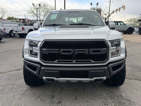 Used 2019 Ford F150 Raptor w/ Equipment Group 802A Luxury AWD/4WD image 8