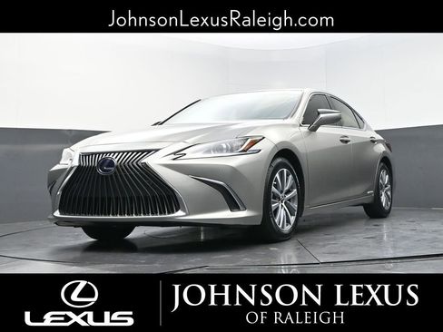 Used 2021 Lexus ES 300h w/ Premium Package FWD image 16