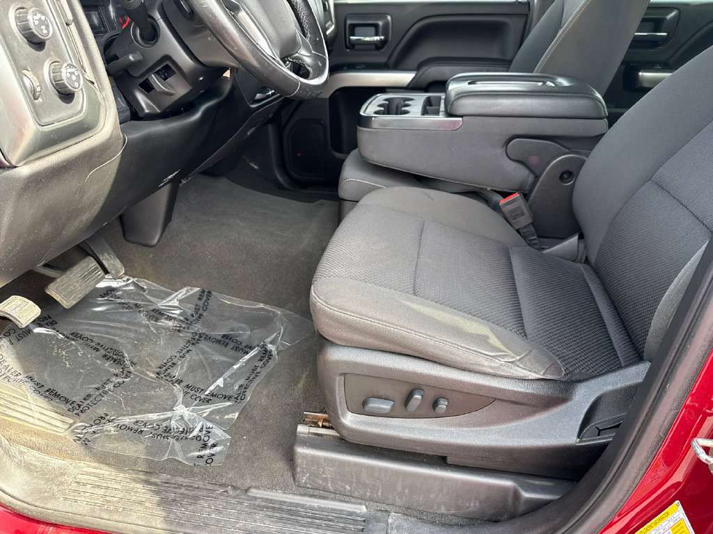 Used 2018 Chevrolet Silverado 1500 LT w/ All Star Edition AWD/4WD image 9